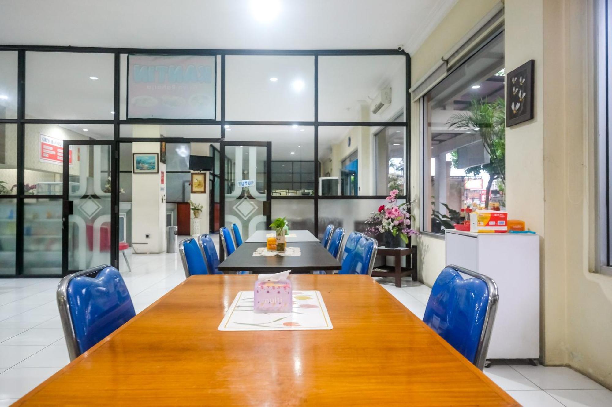 Reddoorz Syariah At Griya Raharja Klaten Esterno foto